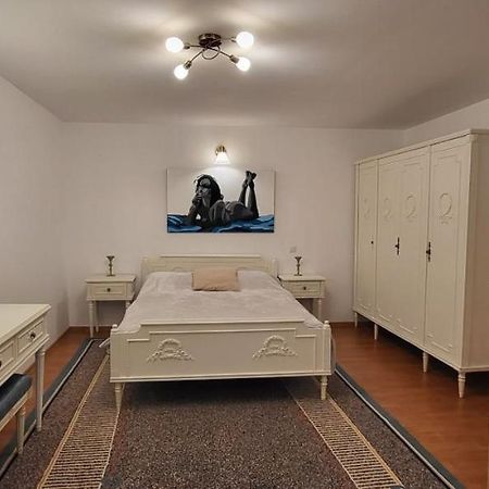 Cotroceni Accommodations Upstairs Bucareste Exterior foto